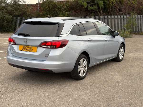 Used Vauxhall Astra 2017 for sale - 76260399: Photo 14