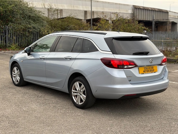 Used Vauxhall Astra 2017 for sale - 76260399: Photo 4