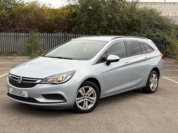 Used Vauxhall Astra 2017 for sale - 76260399: Photo 8