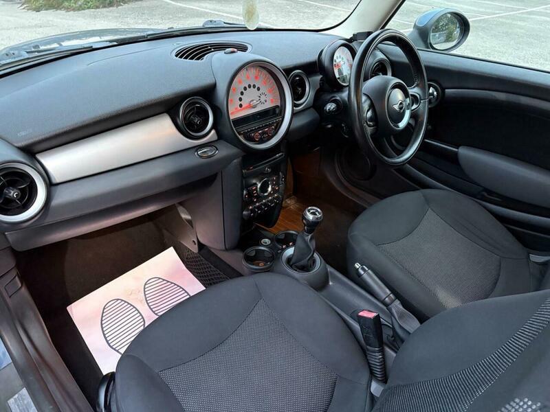 Used MINI Hatch 2011 for sale - 76839908: Photo 10