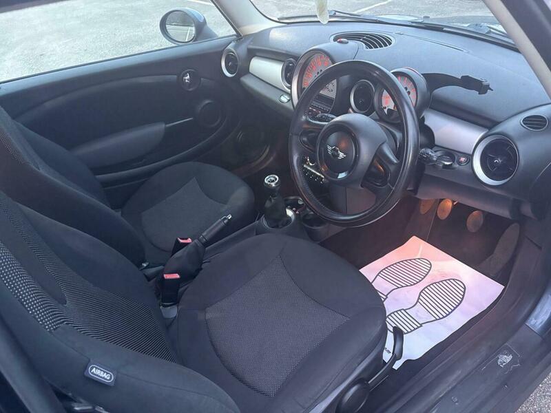 Used MINI Hatch 2011 for sale - 76839908: Photo 12