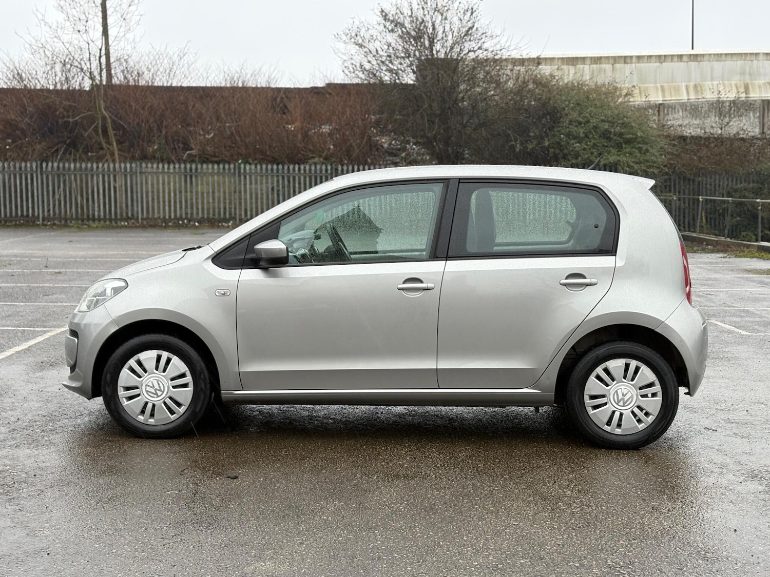 Used Volkswagen up! 2013 for sale - 77496877: Photo 10