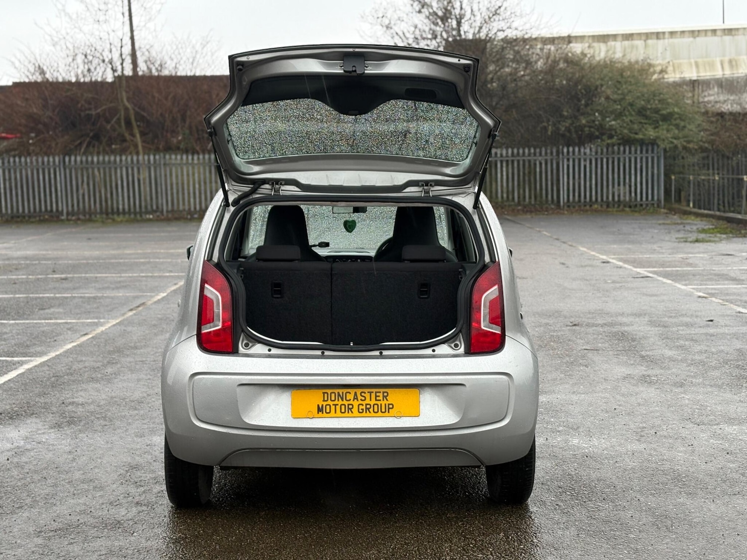 Used Volkswagen up! 2013 for sale - 77496877: Photo 13