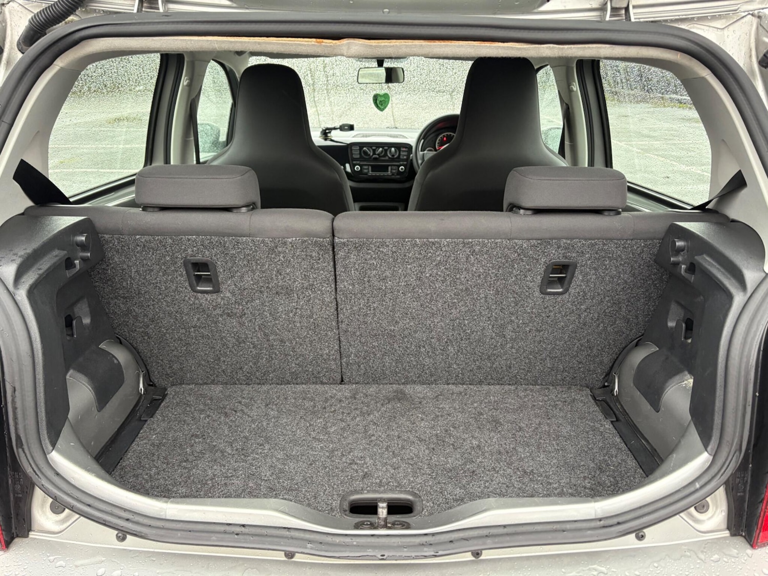 Used Volkswagen up! 2013 for sale - 77496877: Photo 15