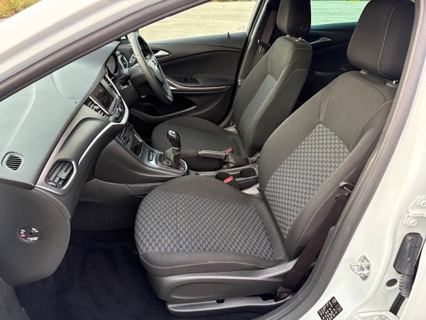 Used Vauxhall Astra 2020 for sale - 76260126: Photo 45