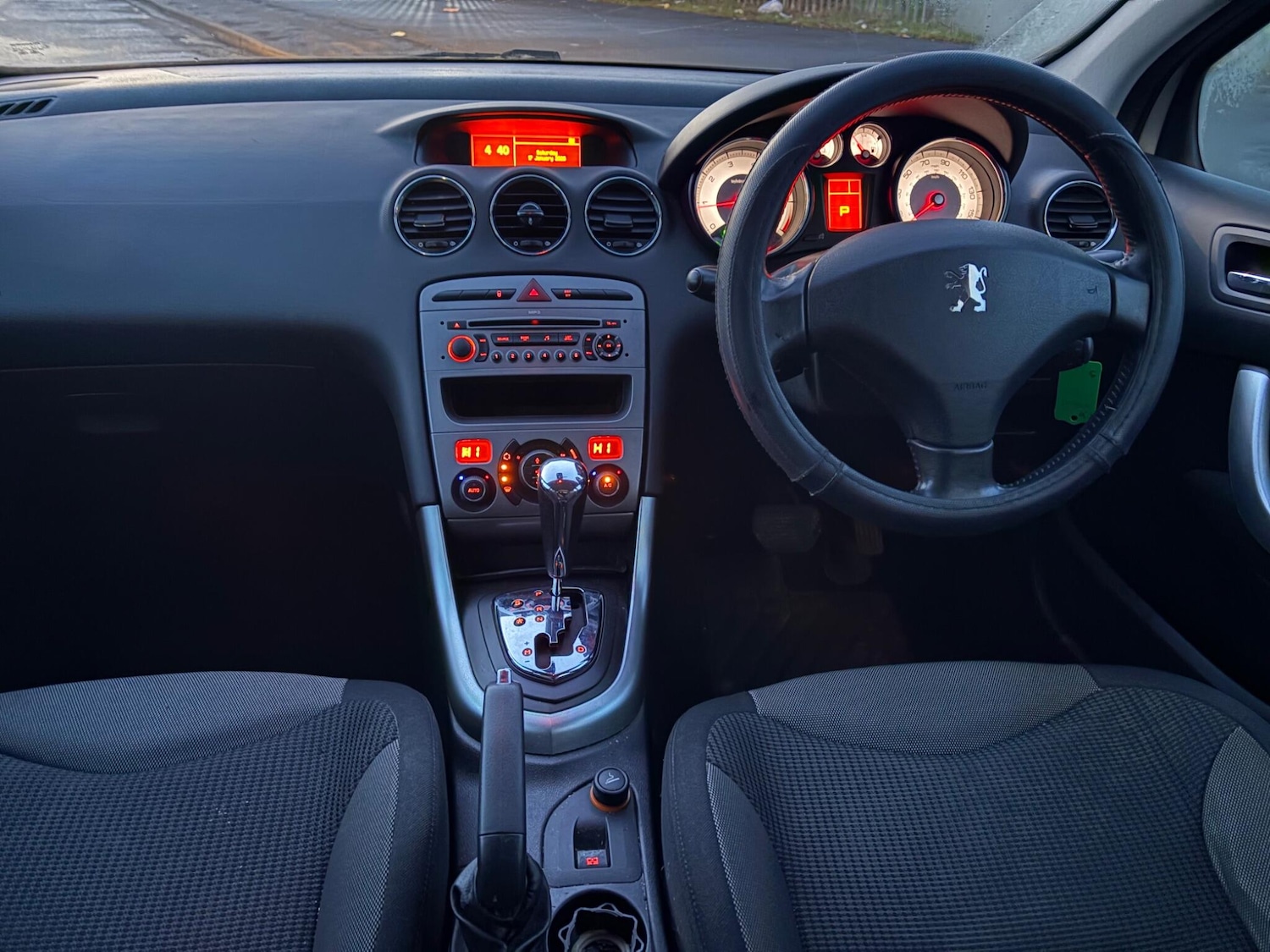 Used Peugeot 308 2008 for sale - 77625770: Photo 4