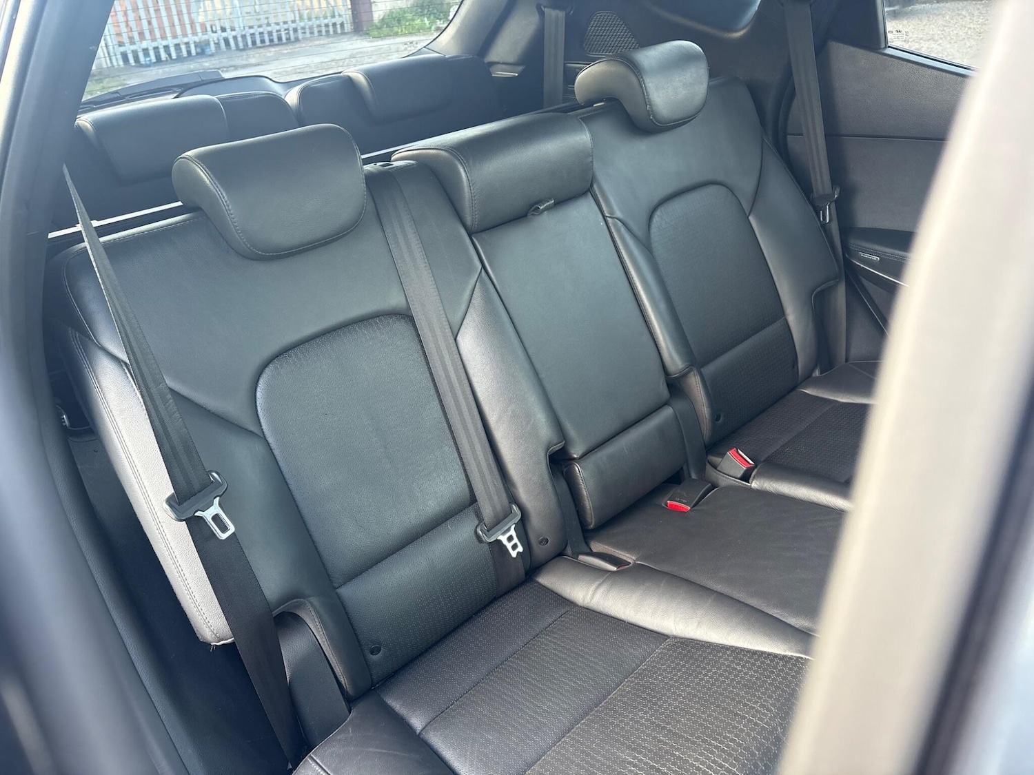 Used Hyundai Santa Fe 2015 for sale - 78203863: Photo 23