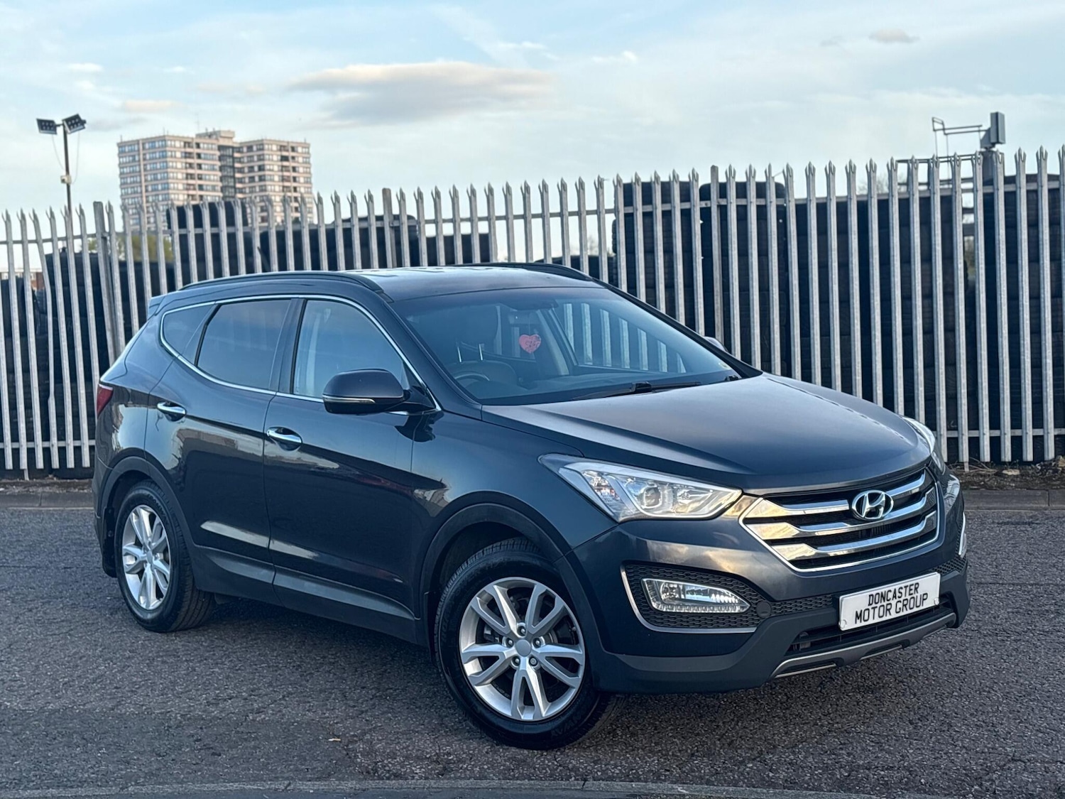 Used Hyundai Santa Fe 2015 for sale - 78203863: Photo 9