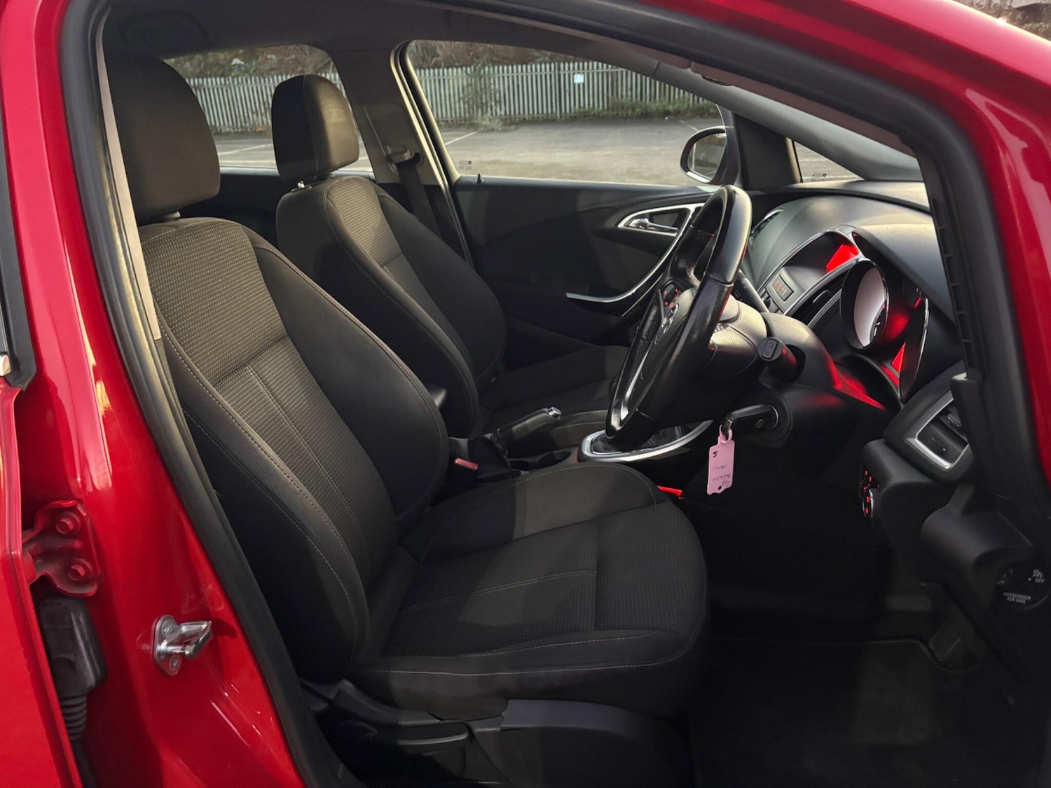 Used Vauxhall Astra 2013 for sale - 77016528: Photo 16