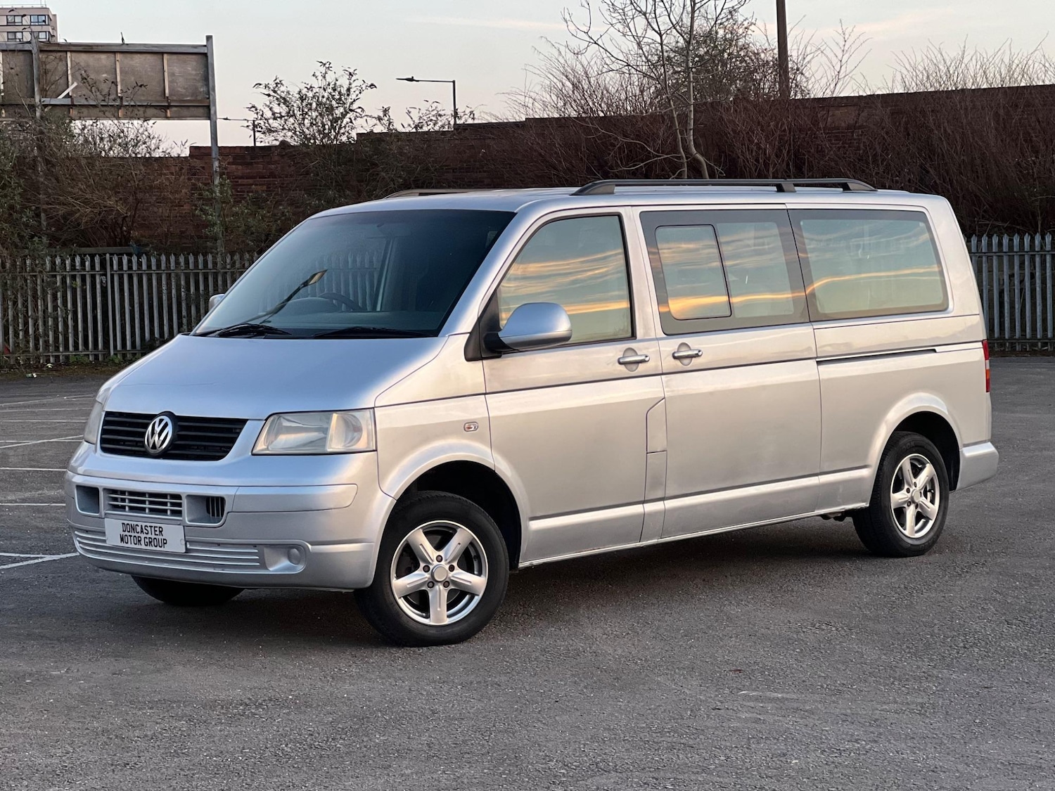 Used Volkswagen Transporter Shuttle 2009 for sale - 76260088: Photo 19