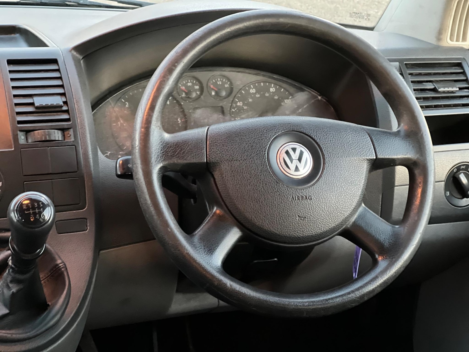 Used Volkswagen Transporter Shuttle 2009 for sale - 76260088: Photo 3