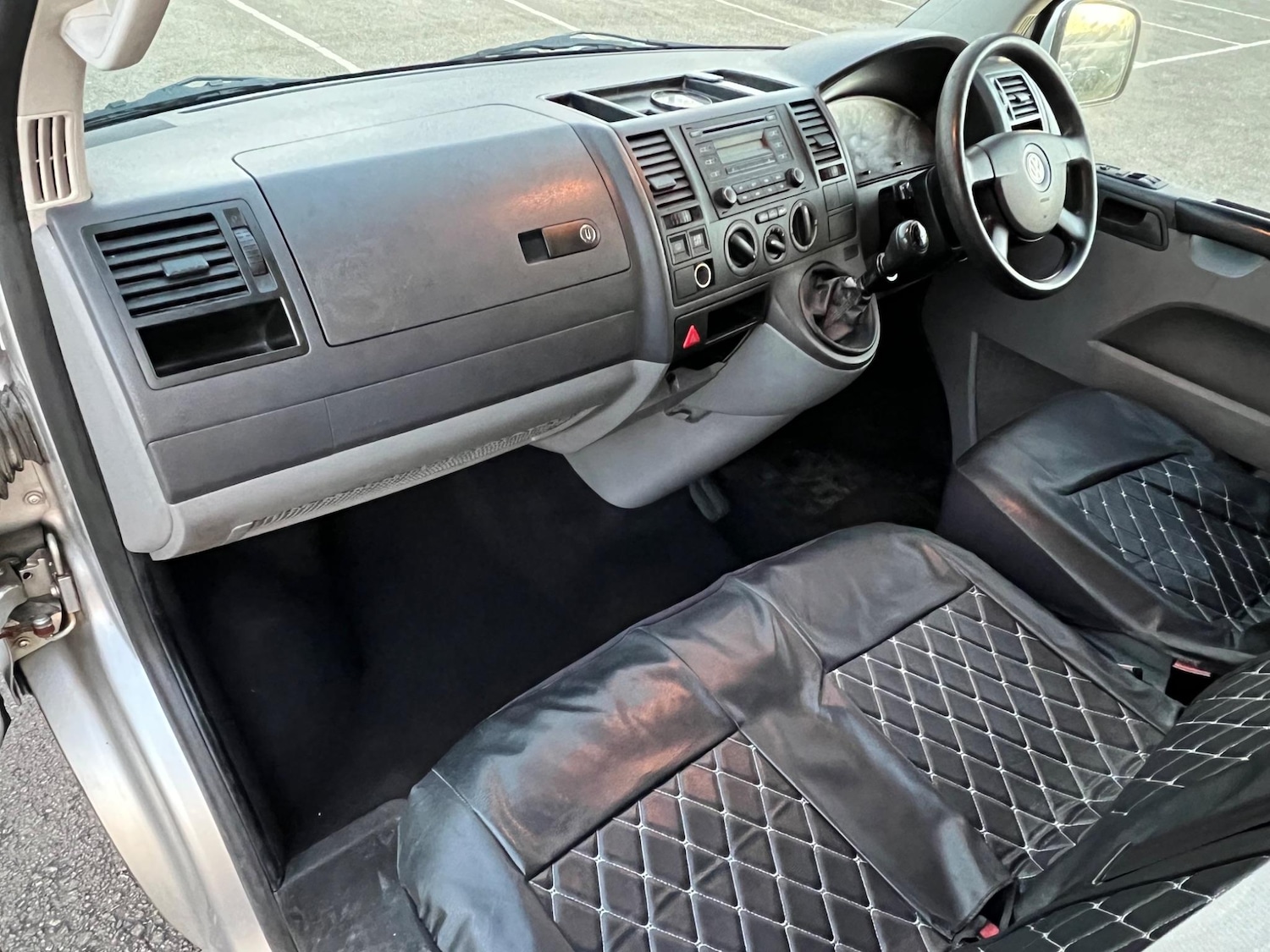 Used Volkswagen Transporter Shuttle 2009 for sale - 76260088: Photo 37