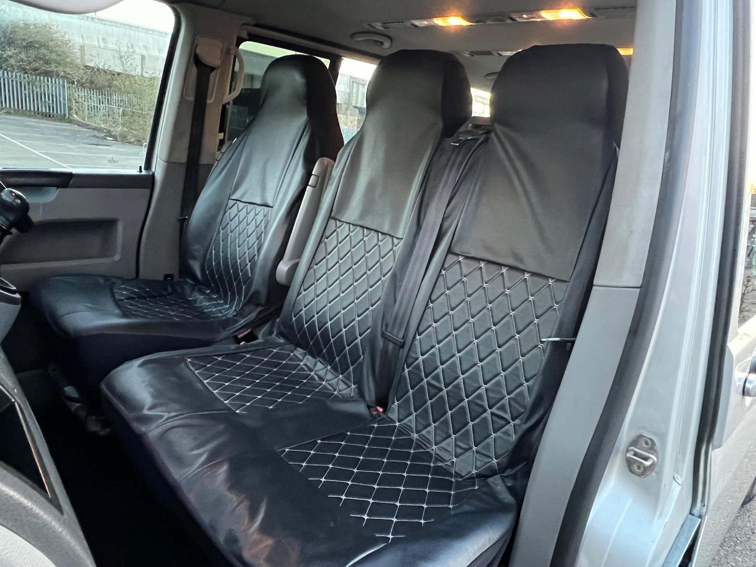 Used Volkswagen Transporter Shuttle 2009 for sale - 76260088: Photo 44