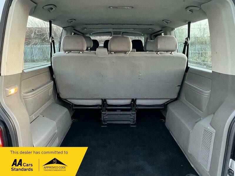 Used Volkswagen Transporter Shuttle 2009 for sale - 76260088: Photo 73