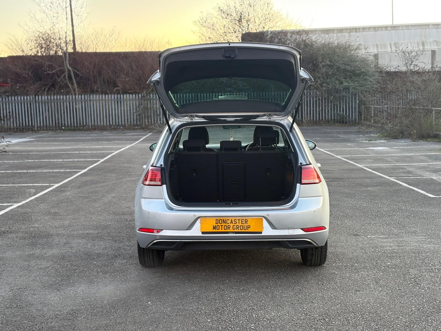 Used Volkswagen Golf 2019 for sale - 77109665: Photo 12