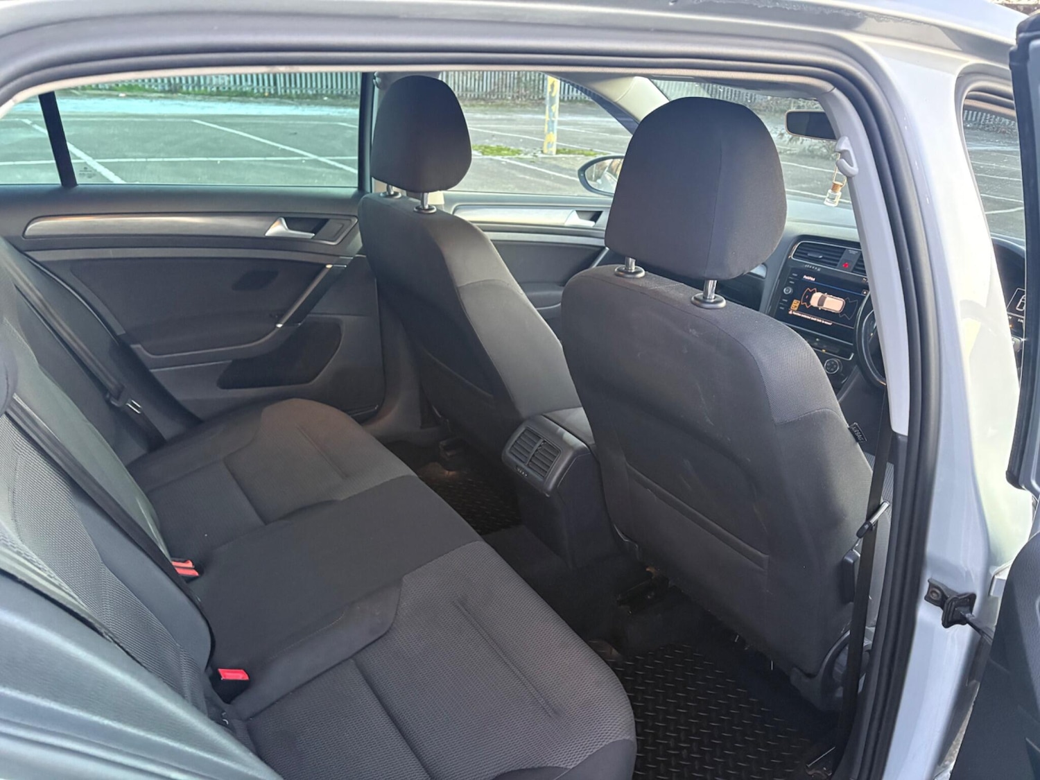 Used Volkswagen Golf 2019 for sale - 77109665: Photo 18