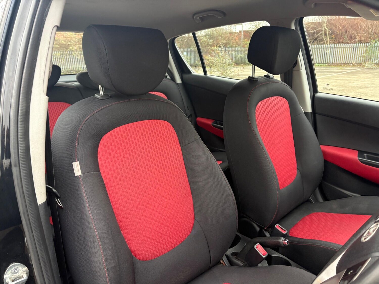 Used Hyundai i20 2010 for sale - 77479133: Photo 21