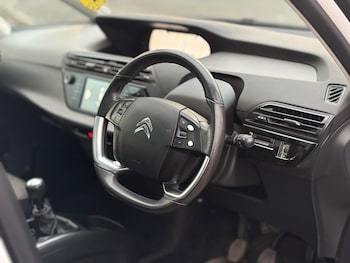 Used Citroen C4 Picasso 2016 for sale - 77131158: Photo