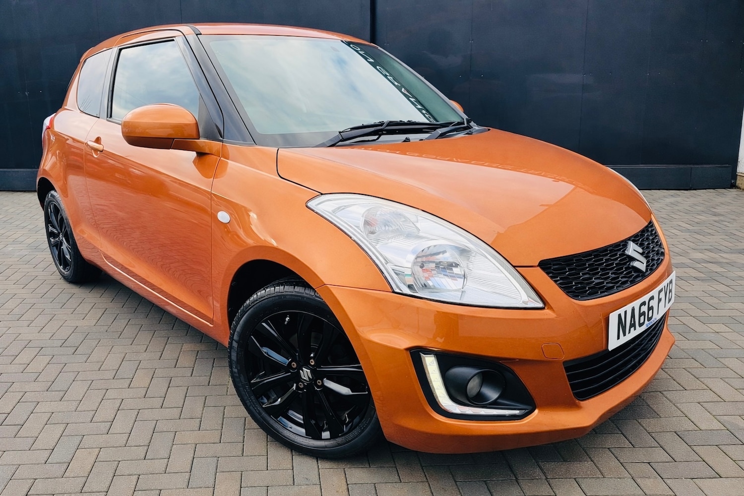 Used Suzuki Swift 2016 for sale - 77312657: Photo 4