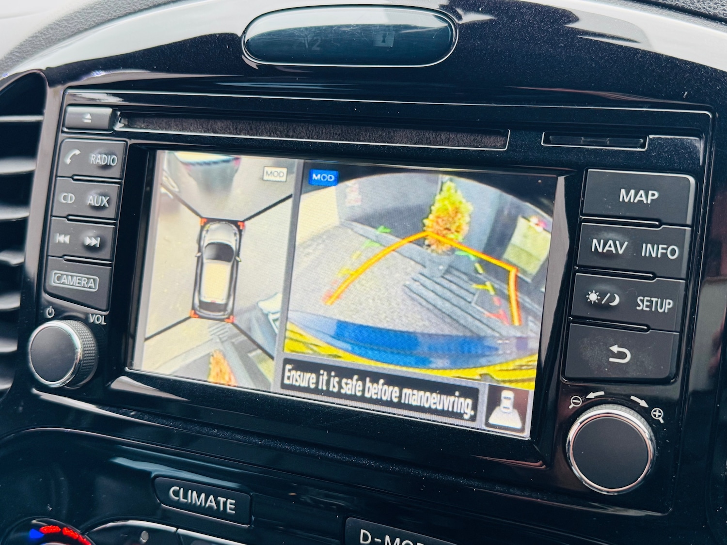 Used Nissan Juke 2015 for sale - 76588891: Photo 5