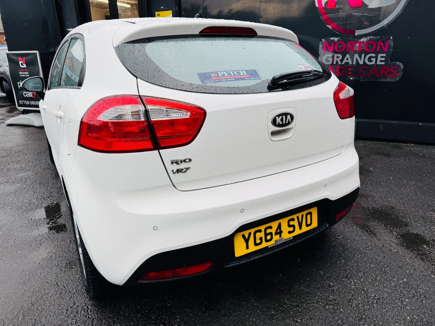 Used Kia Rio 2014 for sale - 76476291: Photo 2