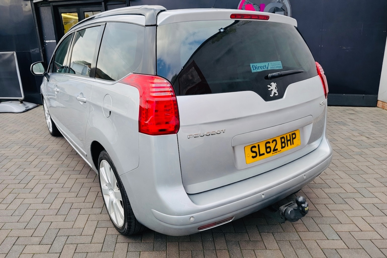 Used Peugeot 5008 2012 for sale - 77335632: Photo 4