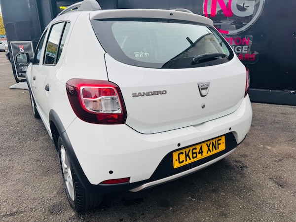 Used Dacia Sandero Stepway 2014 for sale - 76195904: Photo 10