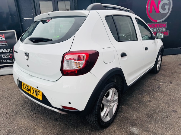 Used Dacia Sandero Stepway 2014 for sale - 76195904: Photo 13