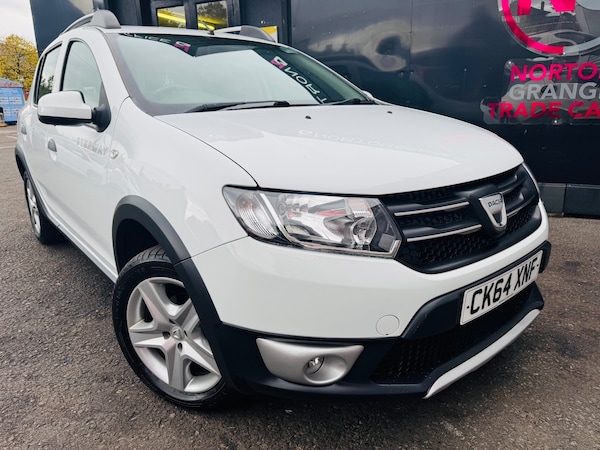 Used Dacia Sandero Stepway 2014 for sale - 76195904: Photo 5