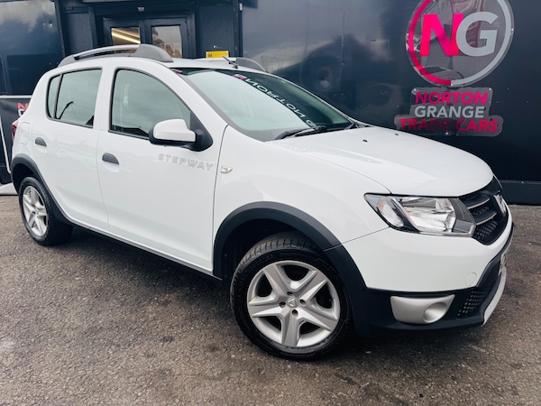 Used Dacia Sandero Stepway 2014 for sale - 76195904: Photo 7