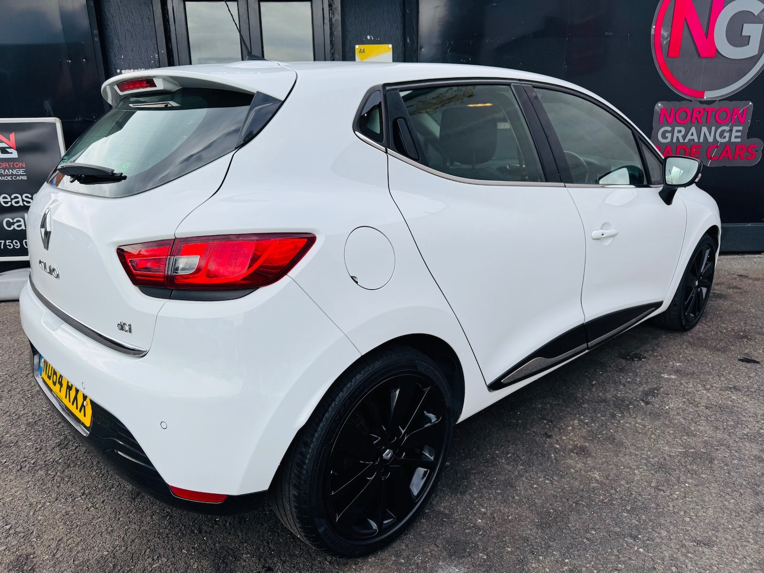 Used Renault Clio 2014 for sale - 76436457: Photo 18