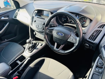 Used Ford Focus 2015 for sale - 78224276: Photo