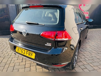 Used Volkswagen Golf 2014 for sale - 77677486: Photo