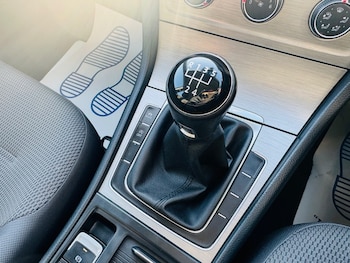 Used Volkswagen Golf 2014 for sale - 77677486: Photo