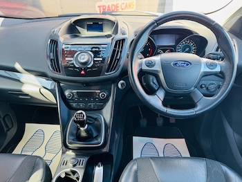 Used Ford Kuga 2015 for sale - 78107920: Photo