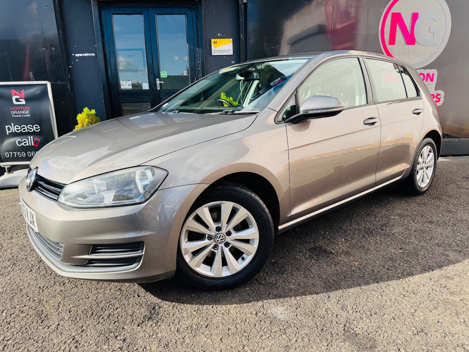 Used Volkswagen Golf 2013 for sale - 76342071: Photo 19