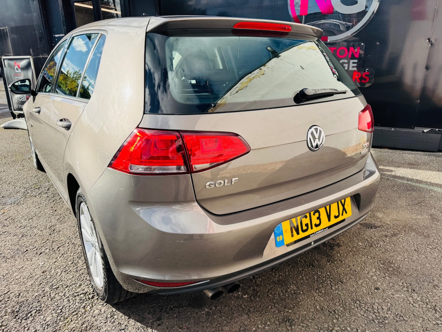 Used Volkswagen Golf 2013 for sale - 76342071: Photo 9