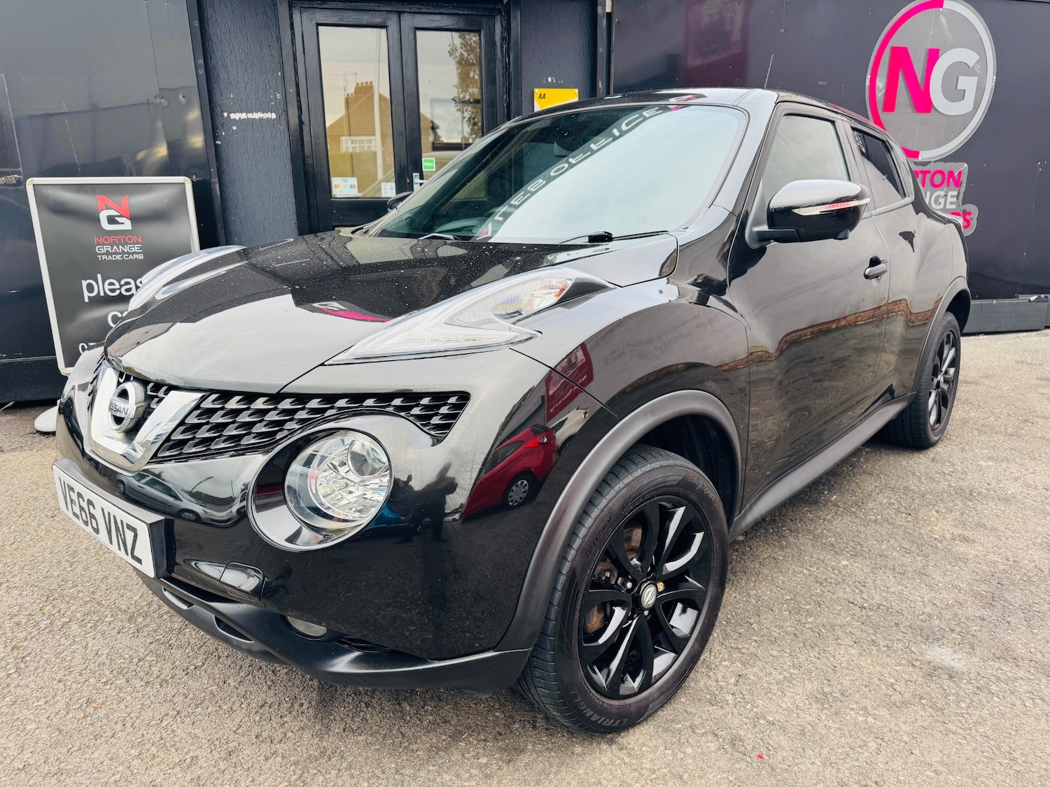 Used Nissan Juke 2016 for sale - 76170910: Photo 1