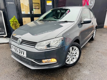 Used Volkswagen Polo 2015 for sale - 75772630: Photo