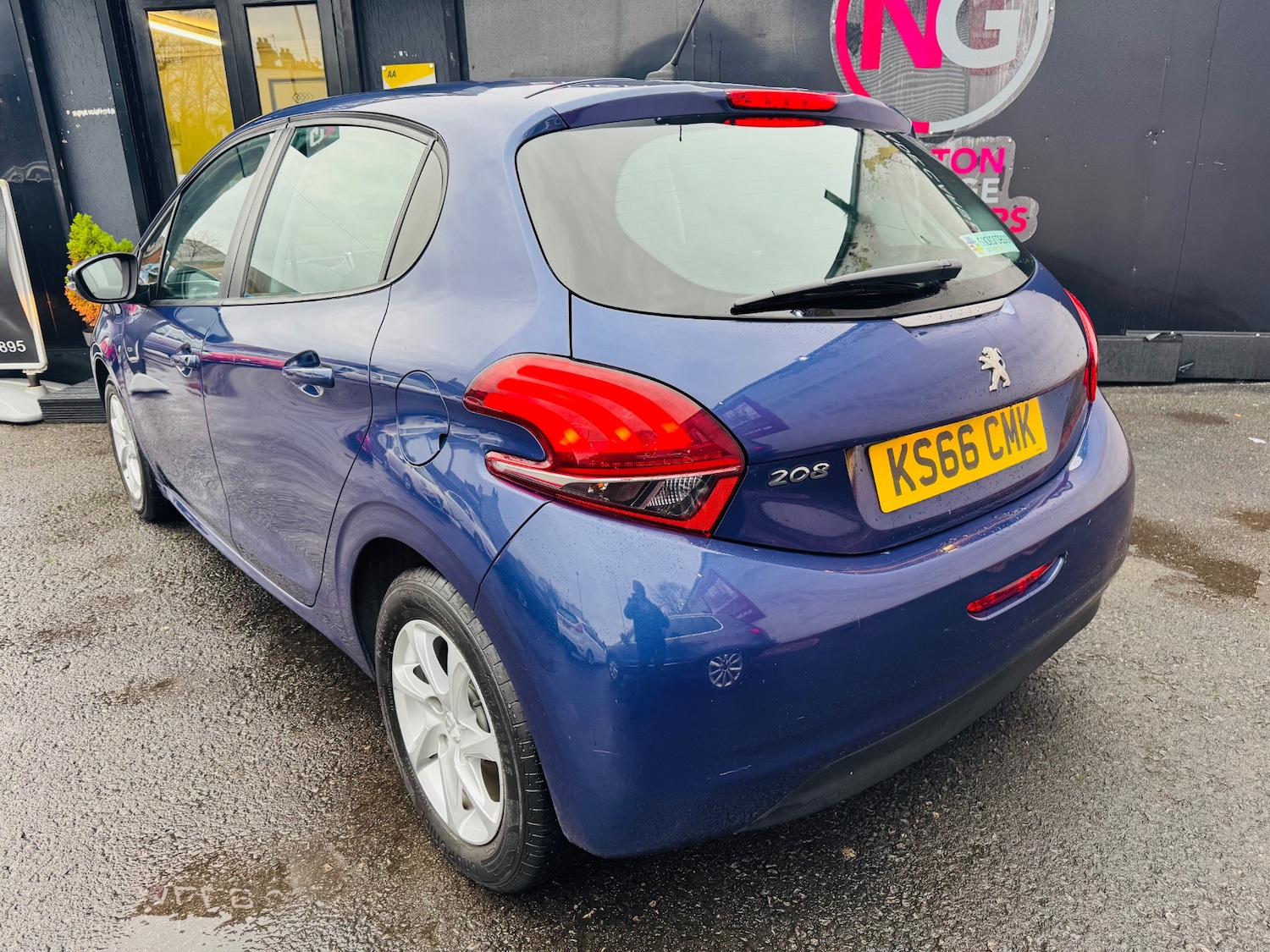 Used Peugeot 208 2016 for sale - 76879526: Photo 3