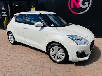 Used Suzuki Swift 2017 for sale - 79342111: Photo