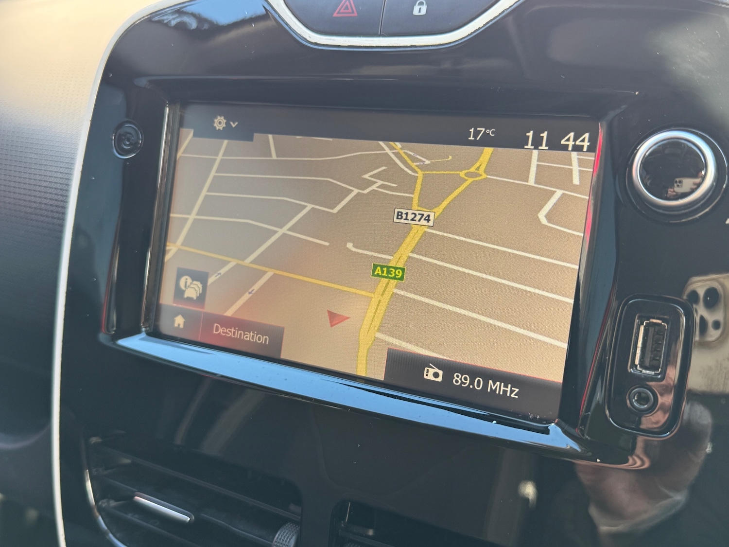 Used Renault Clio 2016 for sale - 76392057: Photo 6