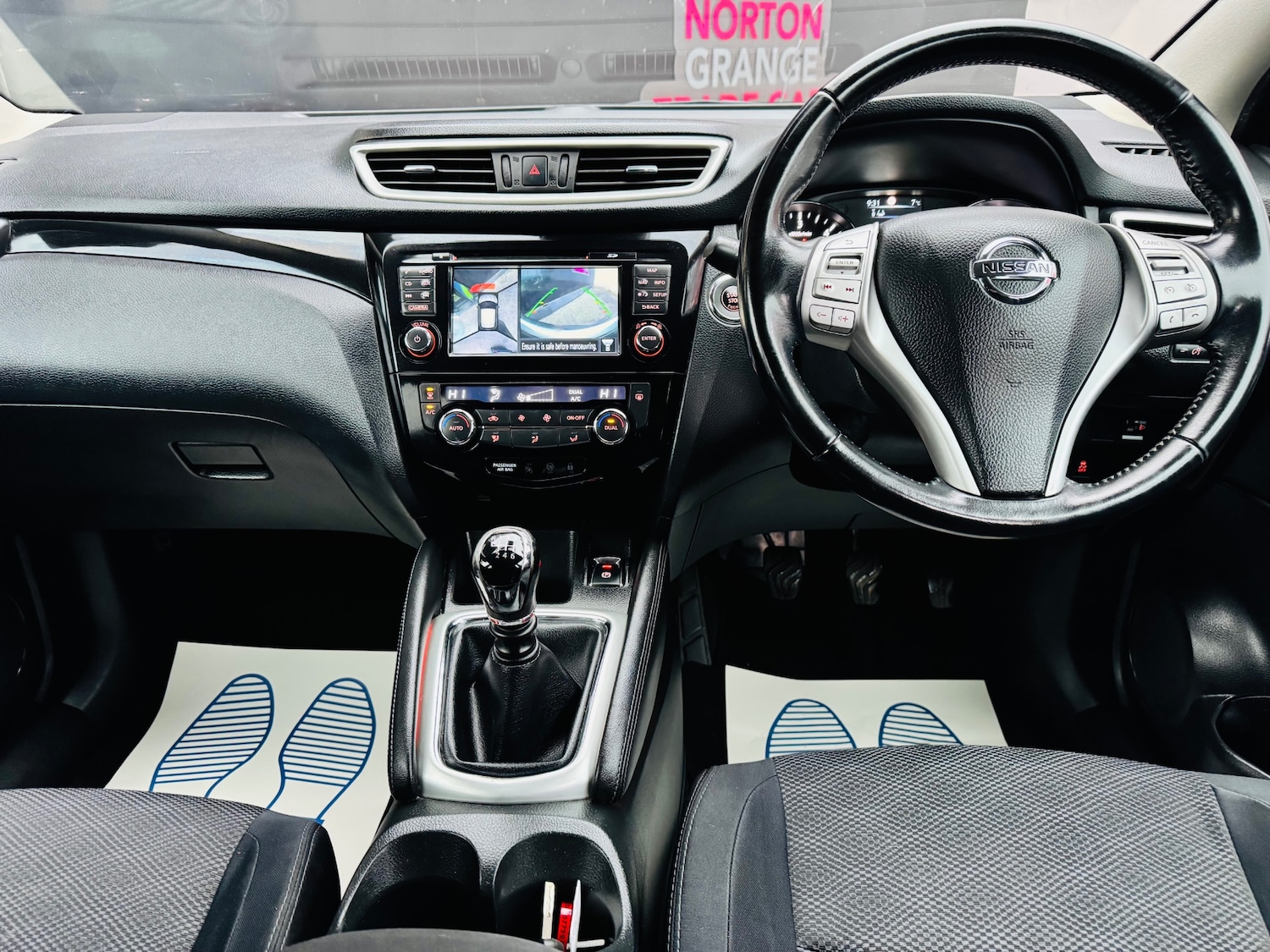 Used Nissan Qashqai 2015 for sale - 77054977: Photo 17