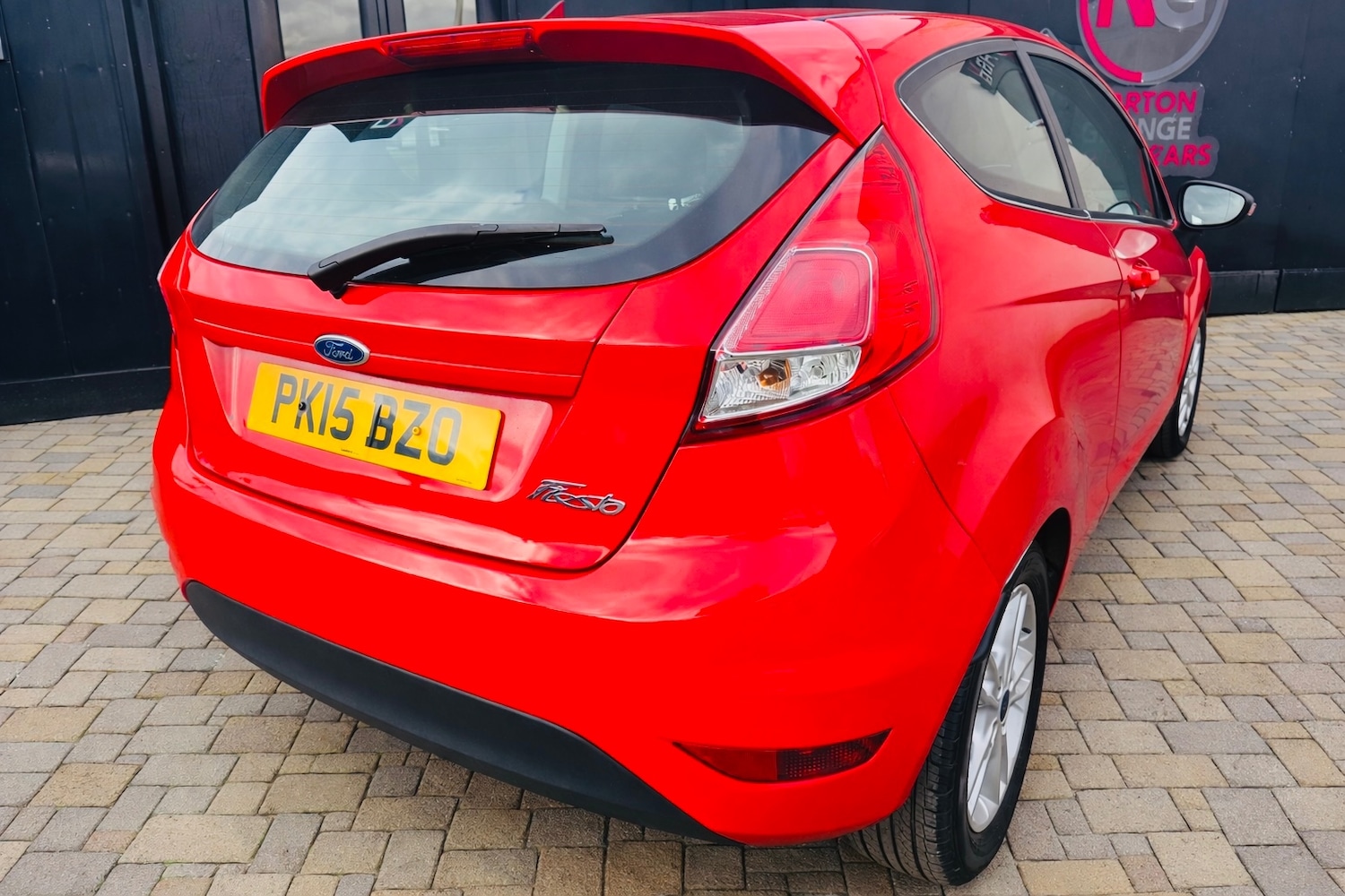 Used Ford Fiesta 2015 for sale - 77592016: Photo 2