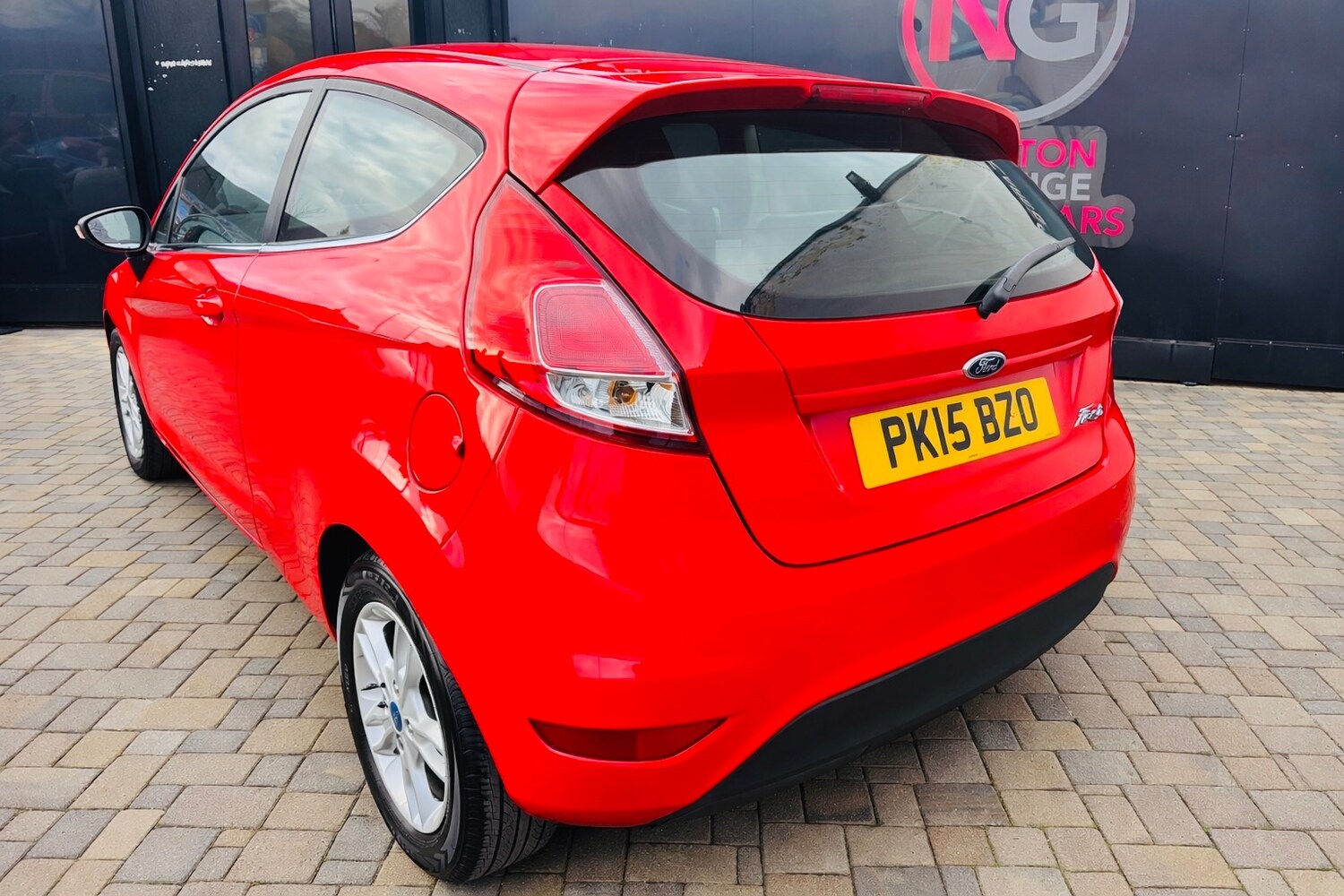 Used Ford Fiesta 2015 for sale - 77592016: Photo 8