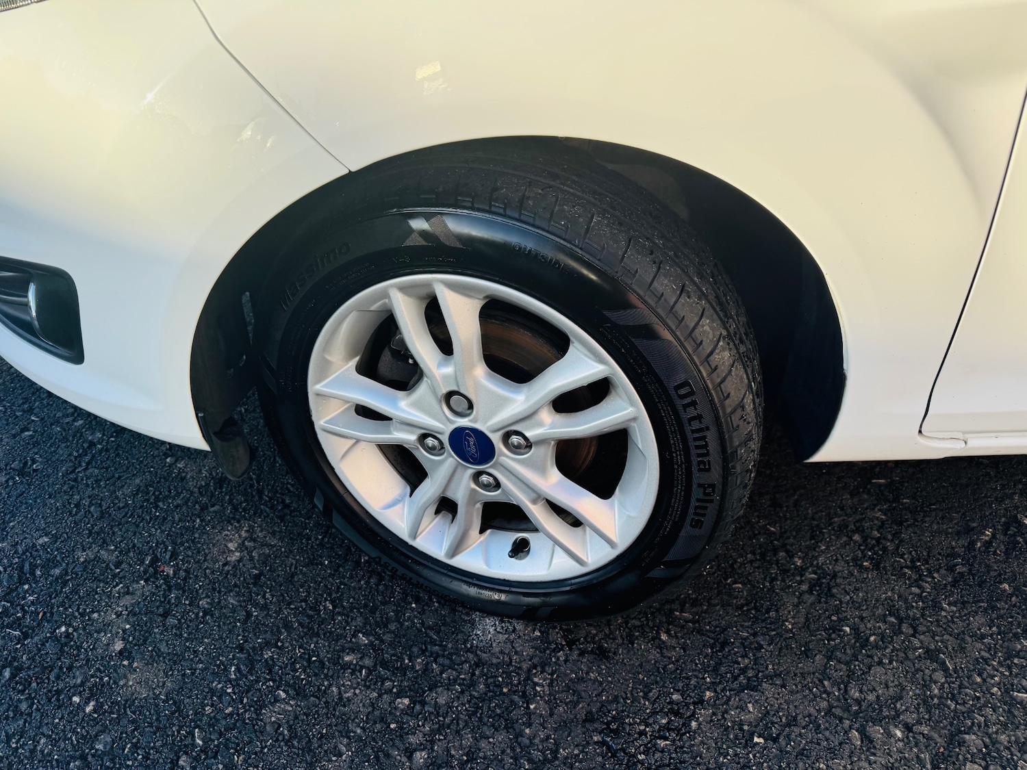 Used Ford Fiesta 2014 for sale - 76341120: Photo 13