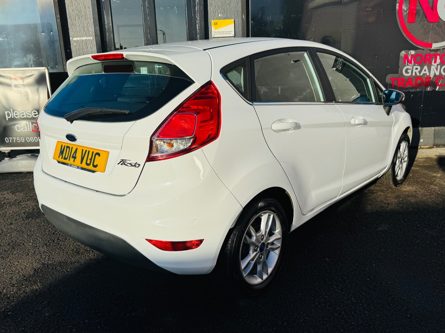 Used Ford Fiesta 2014 for sale - 76341120: Photo 16