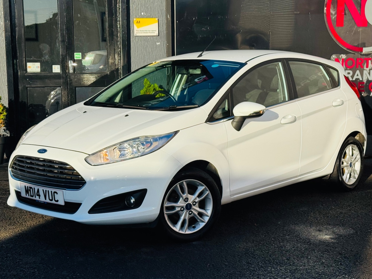 Used Ford Fiesta 2014 for sale - 76341120: Photo 4