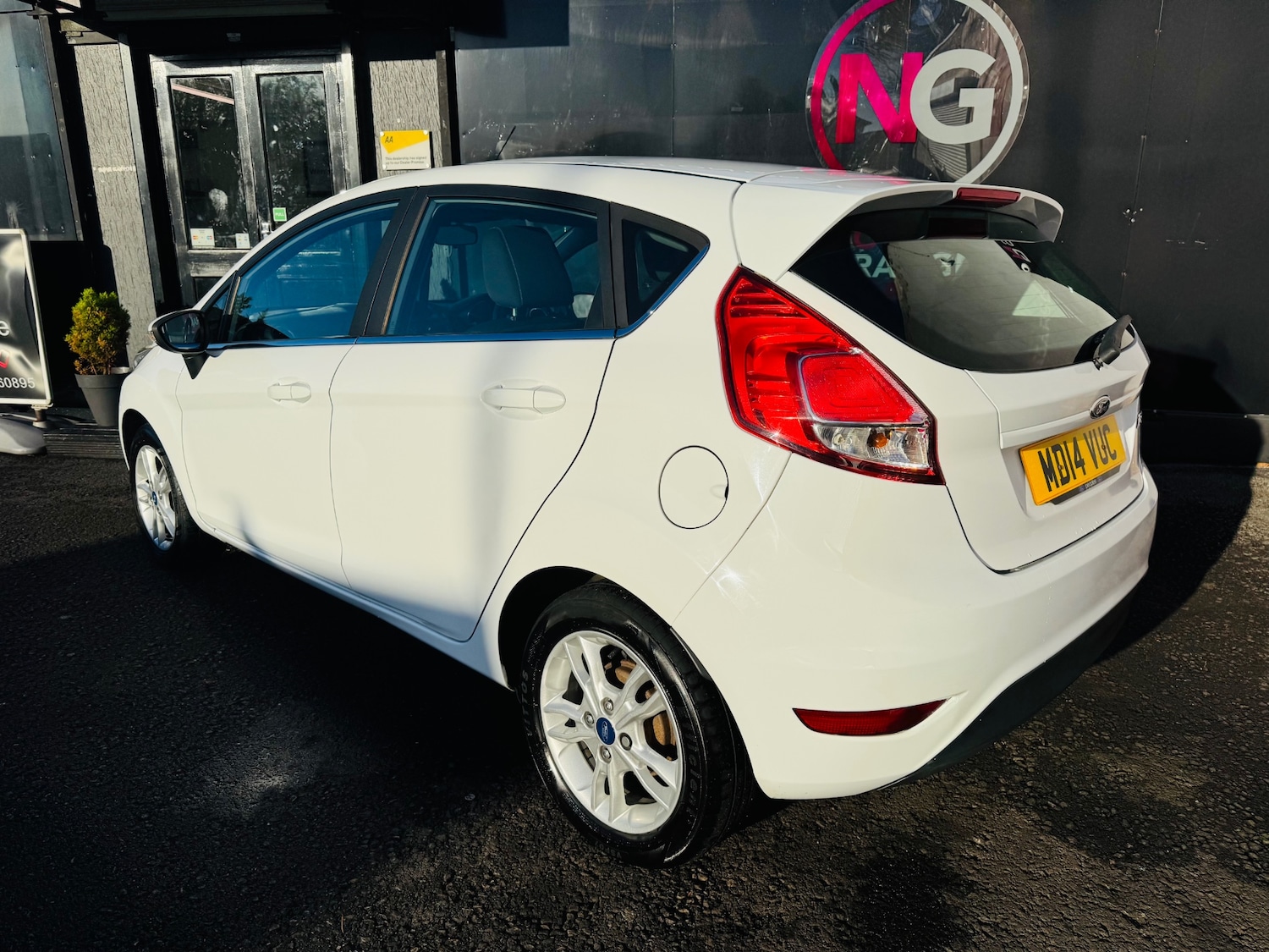 Used Ford Fiesta 2014 for sale - 76341120: Photo 9