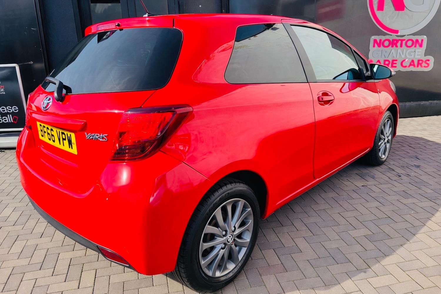 Used Toyota Yaris 2016 for sale - 77945274: Photo 4